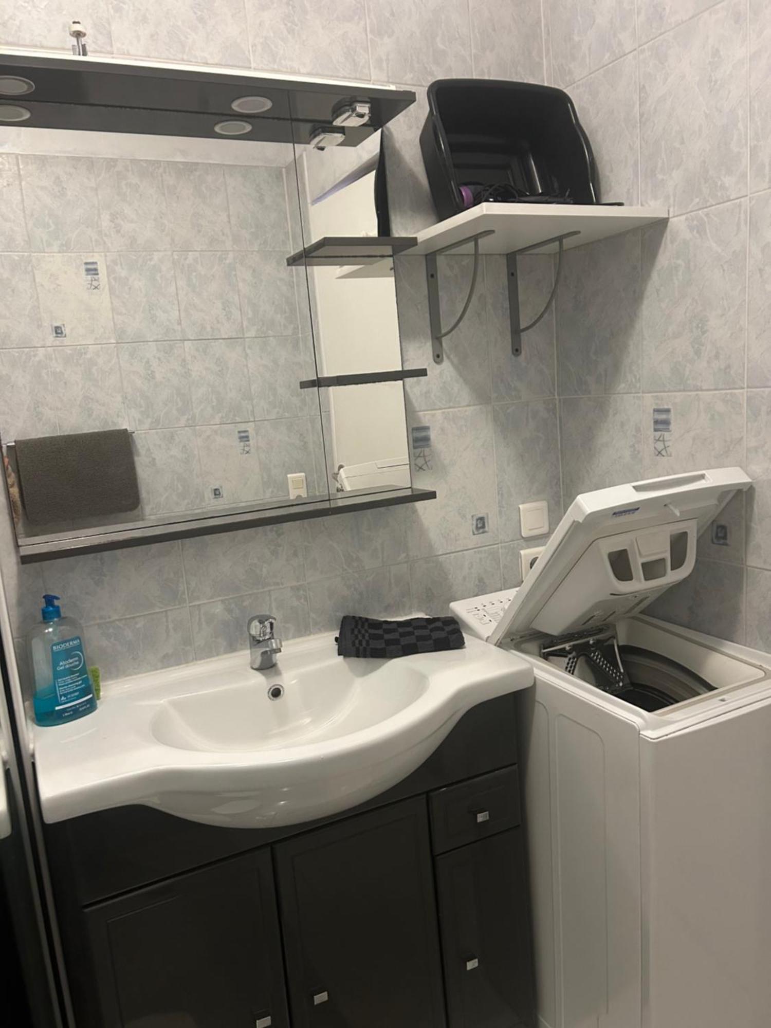 Location Saisonniere Apartment Menton Exterior foto