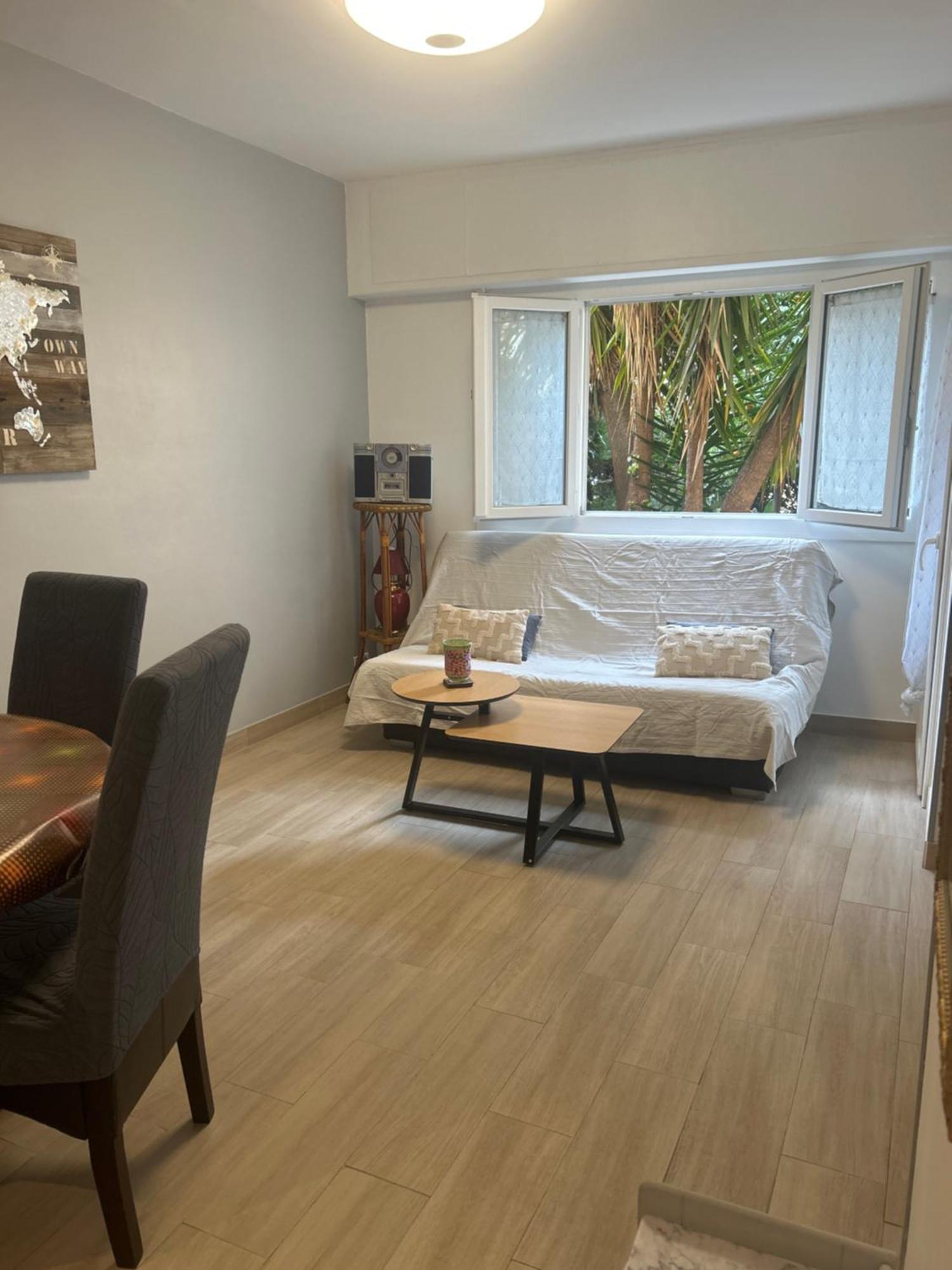 Location Saisonniere Apartment Menton Exterior foto
