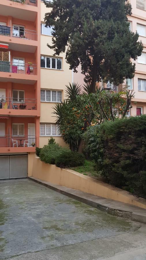 Location Saisonniere Apartment Menton Exterior foto